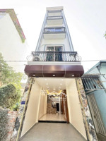 nhà 5 tầng ô tô 7 chỗ vào nhà thanh trì