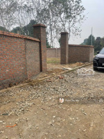 cần bán lô đất đẹp toạ lạc tại liên hoà - lương sơn. dt 864m có 200m ont. giáp ranh cư yên