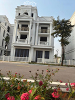 bán bt tinh hoa 2 lô 38 long biên golf villas,hướng đn,369m2,căn thô,xd 800m2,view vườn hoa, 148 tỷ