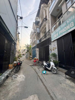 nhà 3 tầng còn mới đối diện uỷ ban phường - hẻm ô tô, khu dân cư đồng bộ - giá mềm