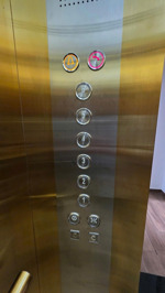 tòa nhà 6 tầng thang máy đường lê văn sỹ. dt 5*20m. full nội thất cao cấp. giá bán 26.5 tỷ