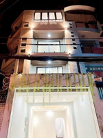 nhà hẻm 7m cần bán gấp nguyễn khoái p.2 q4. giá 3,35 tỷ. dt: 53m2. 4tầng. 3pn 3wc. sổ hồng riêng