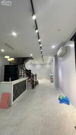 BÁN NHÀ ĐƯỜNG PHÁO ĐÀI LÁNG. 70M2 - 5 TẦNG. LÔ GÓC.