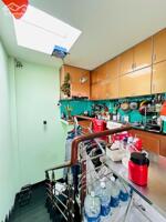 Hẻm xe hơi Thành Thái, Quận 10, 5 Tầng BTCT, 41m2, vào ở ngay/cho thuê, 7.95 Tỷ