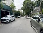 Bán Đất Mặt Phố Chính Trung 79,5m2, MT 5m, Hướng Đông Nam, Sát UBND & Vin Gia Lâm