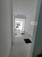 195 mặt tiền hùng vương q10 nhiều phòng ở kết hợp kd