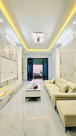 bán nhà 5 tầng thang máy phố hoàng văn thái