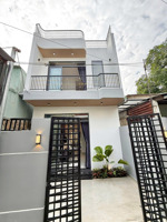 nhà 2 tầng sân vườn kiệt k228/ nguyễn phước nguyên - cách đường chính 50m thẳng 1 đường.