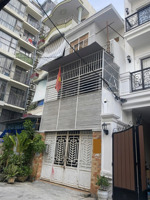 bán nhà 3 tầng hẻm hùng vương 49,2m2 cách biển 300m giá 7,6 tỷ