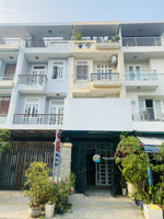 nhà phố gần cao đức lân 3 lầu 4 phòng giá 28 triệu