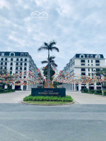 marina square cắt lỗ khách sạn 8 tầng hơn 1000m2 xây dựng vị trí lô góc cách bãi tắm 10m giá đầu tư