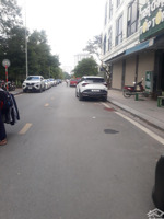 bán nhà mặt phố phương canh . dt. 42 m2* 7 tầng thang máy . đường rông ô tô chánh nhau . làm vp..cy