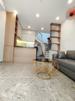 bán nhà tân bình, lý thường k, tầng mới 100% full nội thất,sd50m2, 2 xe tải đậu cửa, nhỉnh 4 tỷ