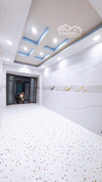 bán nhà chính chủ góc 2 mặt tiền hẻm 4m đoàn văn bơ, quận 4 giá tốt