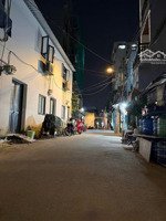 nhà cũ hẻm xe hơi thông - huỳnh tấn phát quận 7 | 88m2 | 9,8 tỉ