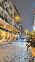 bán nhà mới hxt phạm văn chiêu p14 dt:5x10,5 3 lầu 4pn 5wc full nội thất, giá : 8 tỷ 650 tr tl