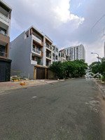 đất 4,5x20 ,đường 16m khu vip đi vài bước ga metro, công viên thuận kiều