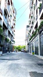 Thạnh Xuân Nhà Mới 5 Tầng Vào Ở Ngay Đường 7 M DT 54 M2 Giá 6,29 Tỷ