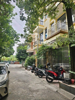 bán nhà 4tầng cạnh himlam vạn phúc 56m2,4tầng giá 11.5tỷ. phân lô vỉa hè ôtô đậu đỗ, kinh doanh
