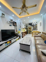 6,8 tỷ nhà cầu đơ -quang trung- tô hiệu hà đông-32m-5 tầng-ngõ thông-ô tô qua nhà - lh 