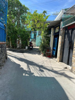 cần bán gấp nhà hẻm oto nha trang. trung tam thành phố. ra biển 5 phút