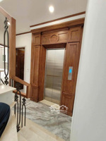 cho thuê nhà mặt phố hoàng cầu - nguyễn hy quang, 7t x 80m, có thang máy, giá 50tr/tháng.