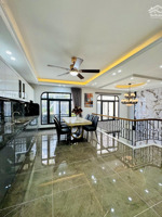 nhà hẻm xe hơi quang trung gò vấp 7*8m, 5 tầng 4pn, 5wc 7,3t