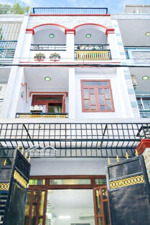 nhỉnh 5tỷ - đường 8m - bình tân dt: 80m2 - ko lộ giới cạnh tân kỳ tân quý - 5pn + 5vs - shr + hcđ