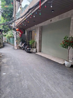 ngô gia tự. nhà 4 tầng. thang máy.ô tô . dt 43m. mt 4m. giá chỉ 10 tỷ. bán nhà ngõ 466 phố ngô gia