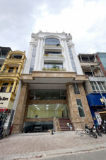 bán toà nhà hoa hậu phố vương thừa vũ tuyên ngôn vị thế chủ nhân 134.5 tỷ.190m.có hầm