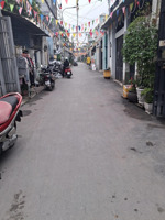 bán nhà mặt tiền 1 trệt 1 lầu hđ thuê 17tr/tháng giá siêu rẻ