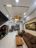 nhà siêu phẩm - ngay vòng xoay an lạc - 90m2 - nhỉnh 9.5 tỷ hẻm xe hơi - không lộ giới - ngang 5m