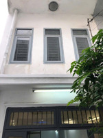 chính chủ cần bán nhà đường đình phong phú, 1 trệt 1 lửng dt 47,5m2, giá 3,7 tỷ, đang cho thuê 6 tr