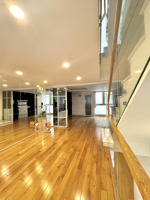 cho thuê nhà phố lý phục man 4 phòng ngủ siêu đẹp chỉ 18tr/tháng