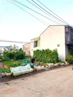 chính chủ gửi bán 53m đấu giá lại yên sơn đồng.giáp hồ điều hoà mát mẻ.