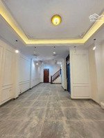 dương quảng hàm - nhà mới thang máy - gara ô tô - 2 thoáng trước sau