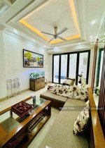 10 tỷ!bán nhà thiên hiền-đình thôn-mỹ đình-dân xây 45mx6t, 2 thoáng,ngõ rộng 2.5m,20m ra ô tô tránh