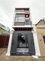 bán nhà 1 trệt 1 lầu phường biên hoà( tân vạn củ). dt: 4x17=66m2. giá : 3tỷ150