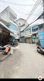 siêu phẩm tân bình $$ 5. ty tl
bán nhà lạc long quân hẻm ô tô thông nhà mới đẹp 41m2(3.511.5)