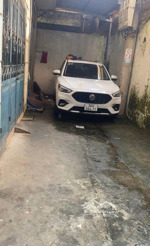 chính chủ bán nhà chiến thắng -văn quán-.ô tô đỗ cửa full nội thất chỉ 10,5 tỷ có thương lượng.