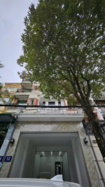 chính chủ cho thuê nhà phân lô vũ phạm hàm, trung yên, trung hòa. giá nhỉnh 20tr