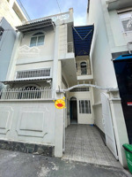 tài chính dưới 8 tỷ không nên bỏ qua căn nhà này dt sàn 167m2 ngang 6m ngay đường quang trung