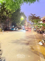 chính chủ bán đất tặng nhà 3 tầng phố giang văn minh - ba đình-giá tốt - dt 39m - 10,2tỷ ngõ 3 gác