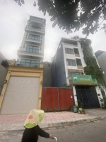 chính chủ cần tiền bán gấp mảnh đất 62m2, mt5m phố việt hưng, đường rộng 25m, gần trường, chợ