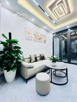 bán nhà phố trần khát chân-q.hbt- nhà đẹp- 1 nhà ra phố- ngõ thông- kd online-35m2-5 tầng-9.45 tỷ