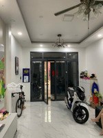 nhà đẹp mt trần thủ độ - 4pn - 3 lầu - đường lớn đậu xe thoải mái