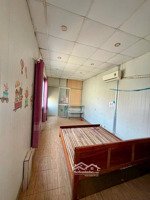 - bán nhà tập thể tân mai, hoàng mai, siêu đẹp, 38.3m2, sử dụng 100m, 4.6 tỷ