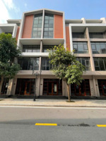 bán căn liền kề vin 3 diện tích 54m2 xây dựng 5 tầng giá chỉ 8,4 tỷ rẻ nhất dự án lh: 