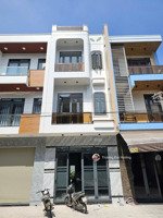 bán nhà 1 trệt 2 lầu gần vincom 550, dĩ an - 5,95 tỷ tl (8392)