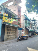 mặt tiền nhà 5m, bàu cát, lạc long quân. 5*12m, 2tầng, 4pn. chỉ 9t,ỷ2.